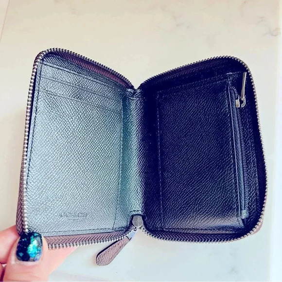 NWOT Coach Metal Cross Grain Leather Small Zip Around Wallet - Picture 5 of 5